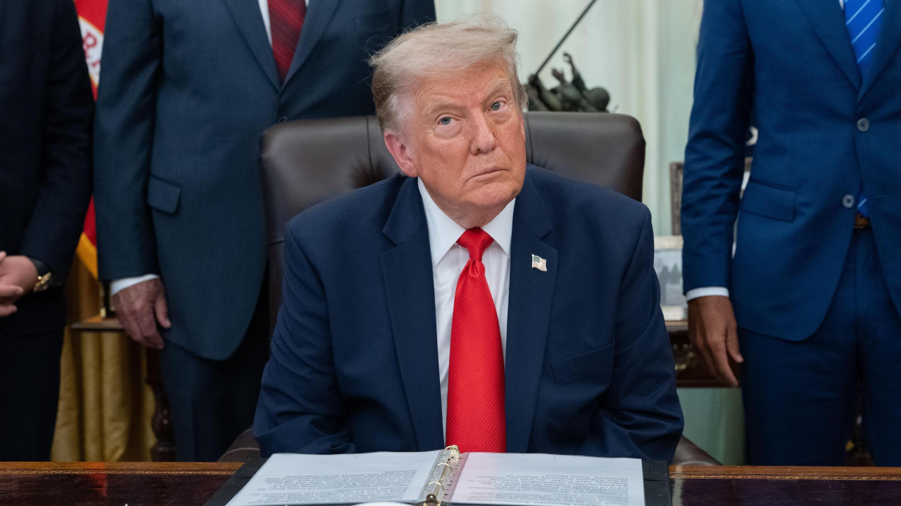 ABD'de Trump'ın İran politikasına destek azalıyor: Yüzde 64 saldırıları "gereksiz" buluyor!