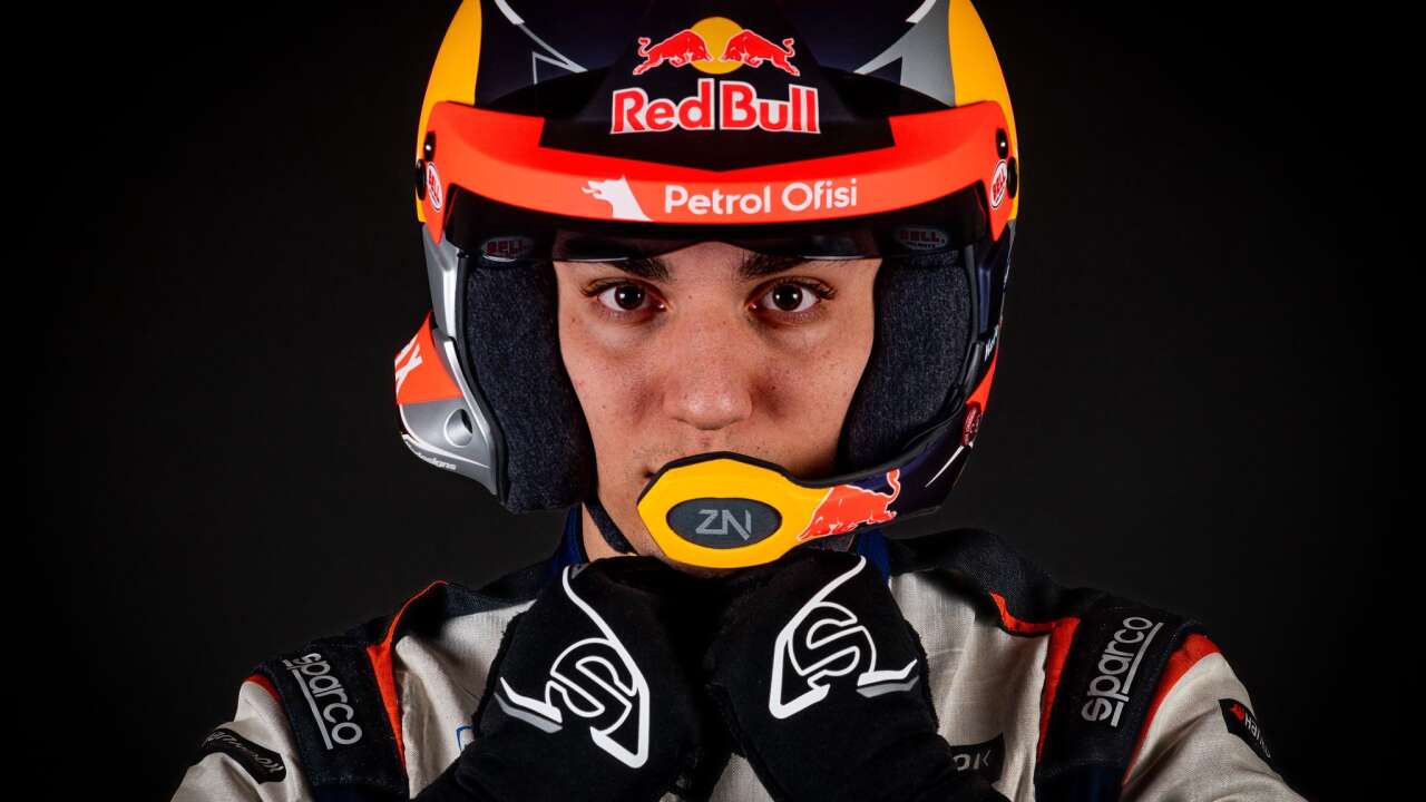 Kerem Kazaz Finlandiya Rallisi'nde puan peşinde