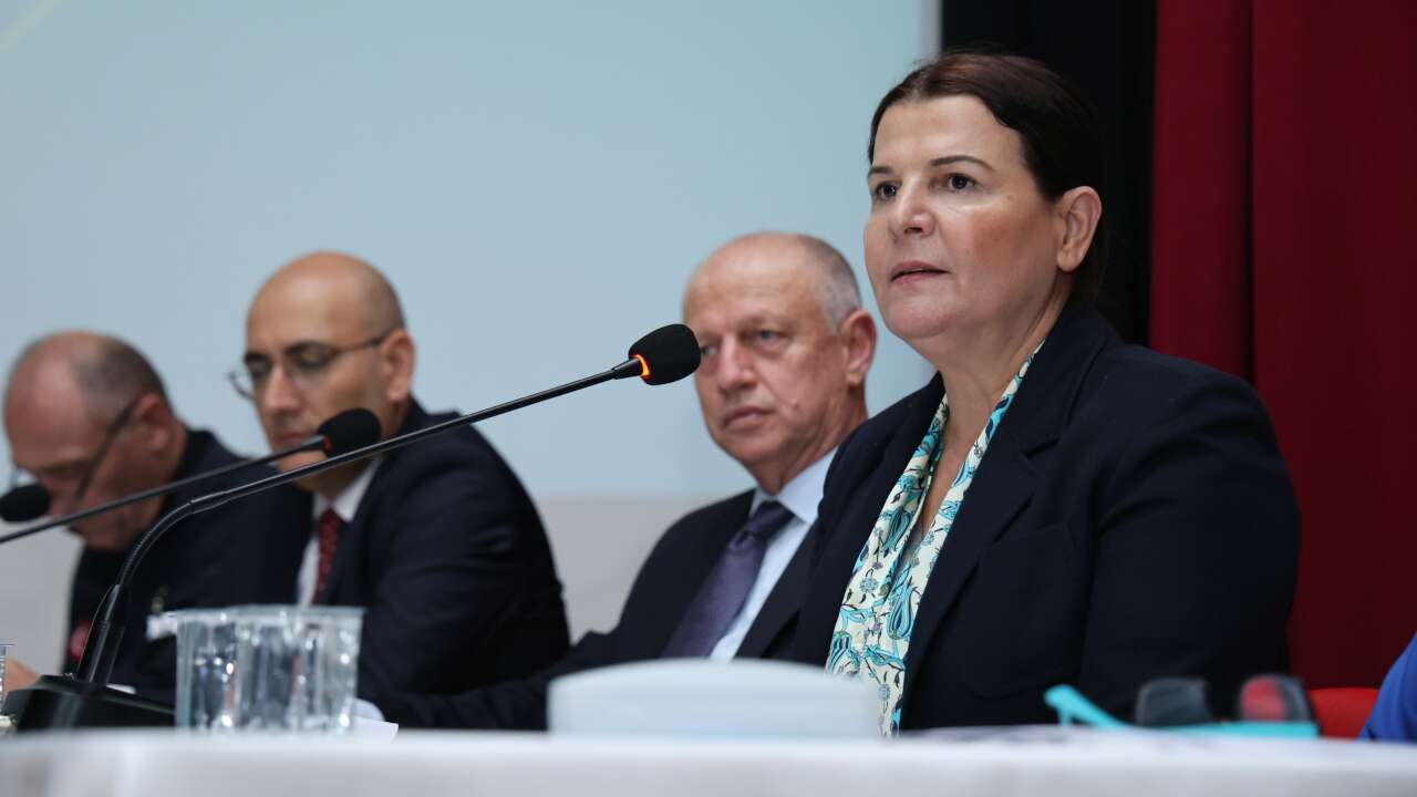 Foça Belediye Başkanı'ndan YENİ Parti açıklaması: İstişarelerimiz sürüyor