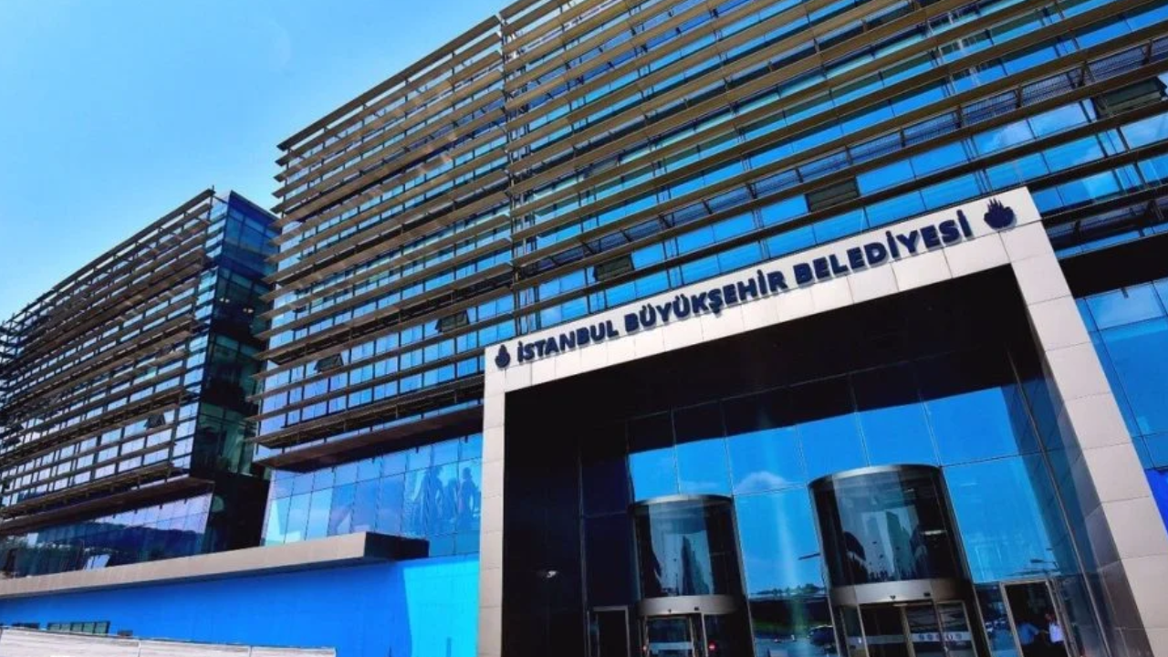 İBB'den 'anadilde iletişim' adımı: ALO 153 Çözüm Merkezi Kürtçe hizmete başladı