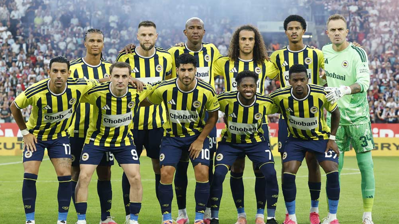 Fenerbahçe’de Şampiyonlar Ligi kadrosu güncellendi: Sturm Graz maçı için dikkat çeken rotasyon