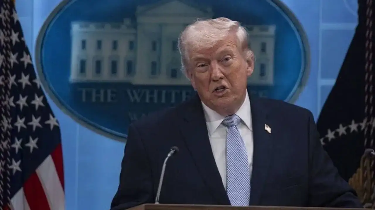 Trump'tan İran’la ilgili ‘askıya alındı’ açıklaması