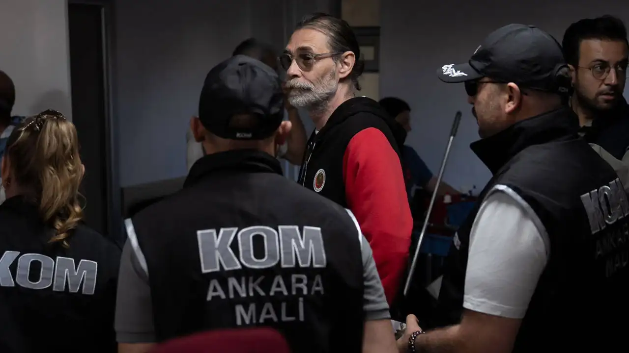 Erdal Beşikçioğlu’ndan ‘Behzat Ç.’  iddiasına yanıt