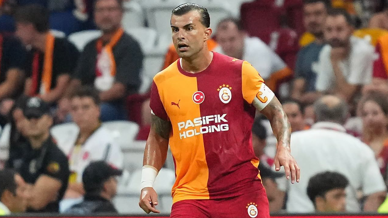 Galatasaray’ın hazırlık maçında yine yüzü gülmedi: Taraftarın sabrı taştı!
