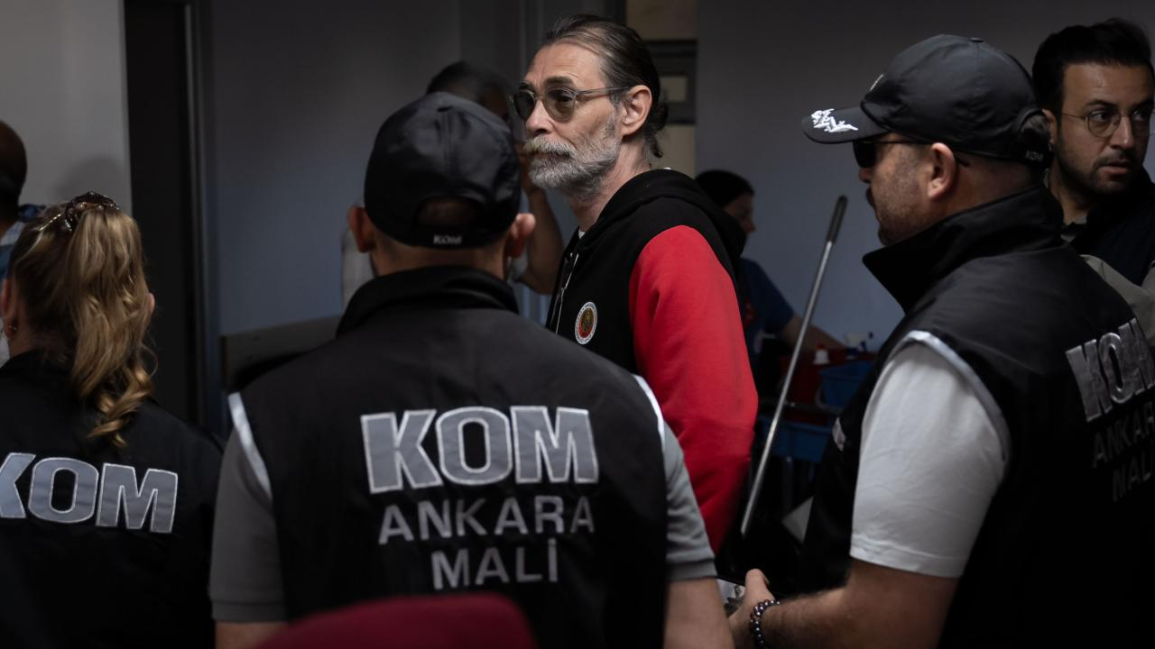 Zimmet iddiasıyla açığa alınmıştı: Erdal Beşikçioğlu’nun şikâyet ettiği çalışan 'itirafçı' oldu