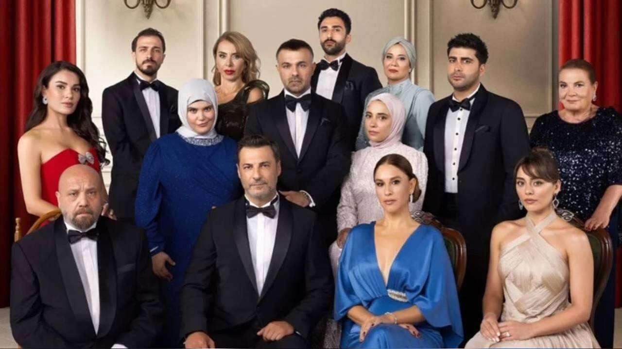 Kızılcık Şerbeti'nde yaprak dökümü başladı