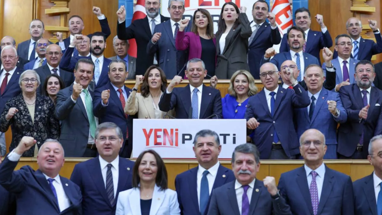 YENİ Parti’nin bağış kampanyasında ilk hafta geride kaldı: İşte toplanan rakam...