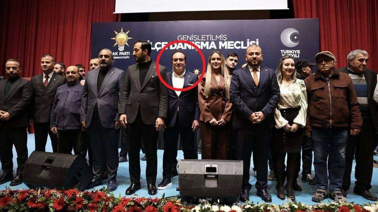 Bu da oldu: CHP'de butlan yönetimi AK Parti rozeti takan kişiyi ilçe başkanı olarak atadı