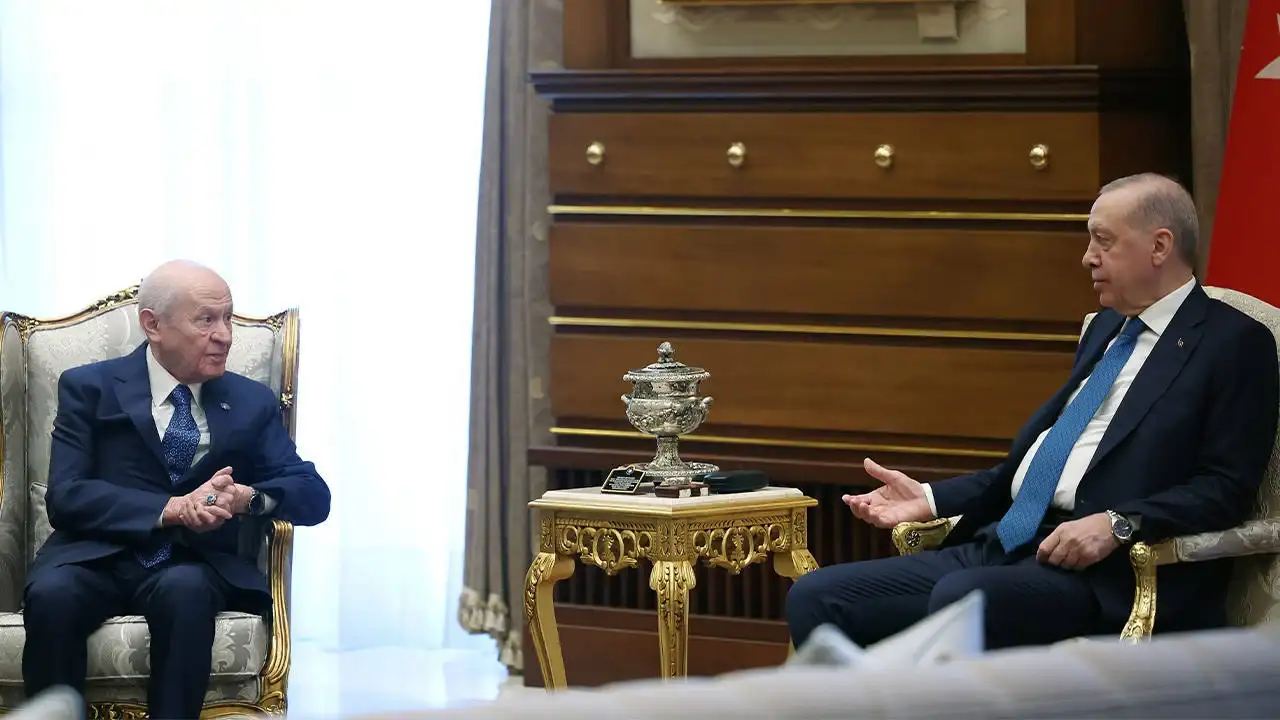 Erdoğan ile Bahçeli görüşmesi: Masada çerçeve yasa var