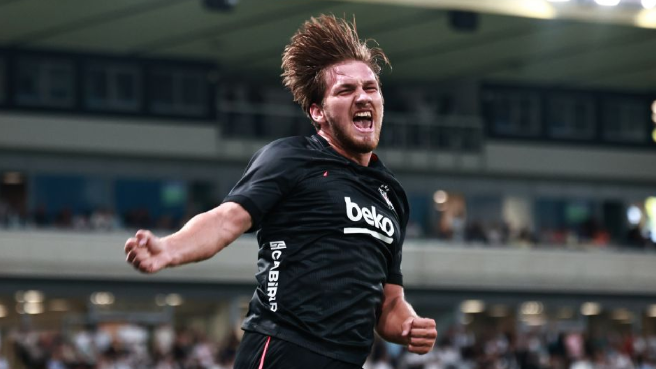 10 kişi kalan Beşiktaş'ı kurtardı: Semih Kılıçsoy'dan 'geri döndüm' mesajı