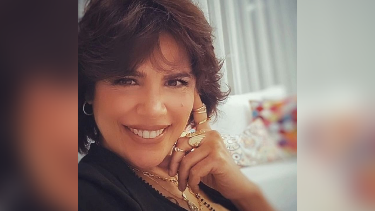 Gazeteci Duygu Öksüz Canova hayatını kaybetti