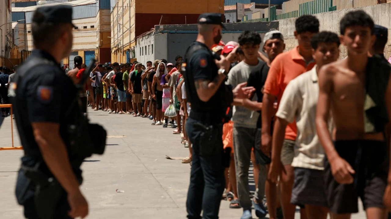 İspanya’dan İtalya’ya misilleme resti: Pazar gününe kadar süre verildi