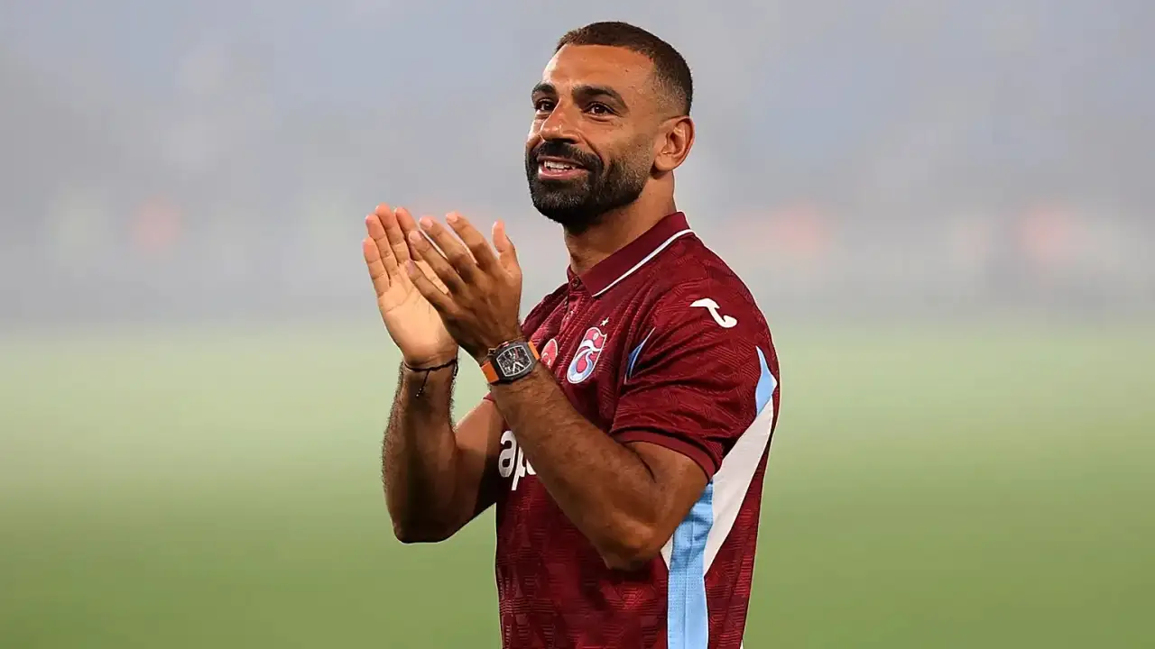 Salah İngiliz basınında manşet: Sakallarını yoldu