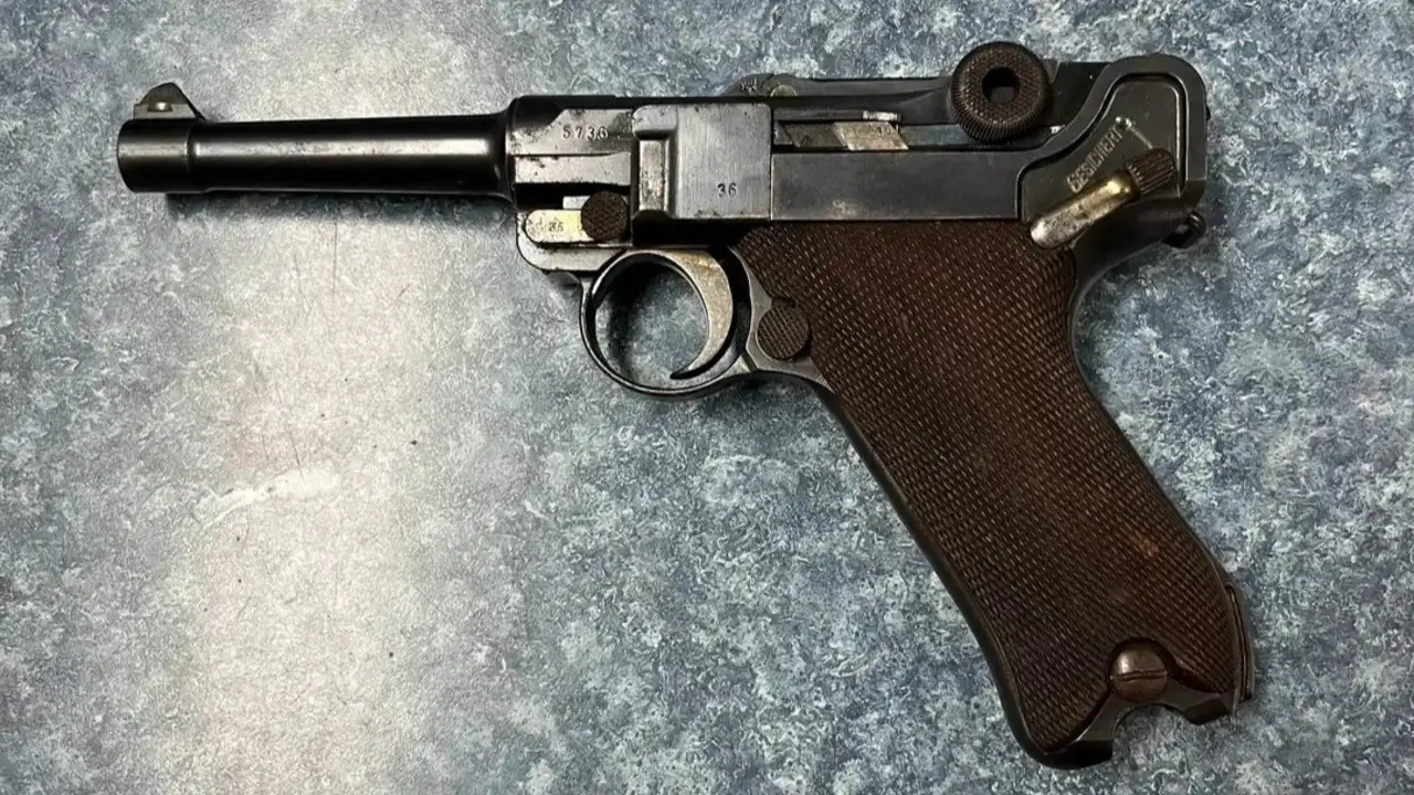 Hitlere ait 42 milyon dolarlık Luger tabanca kayboldu