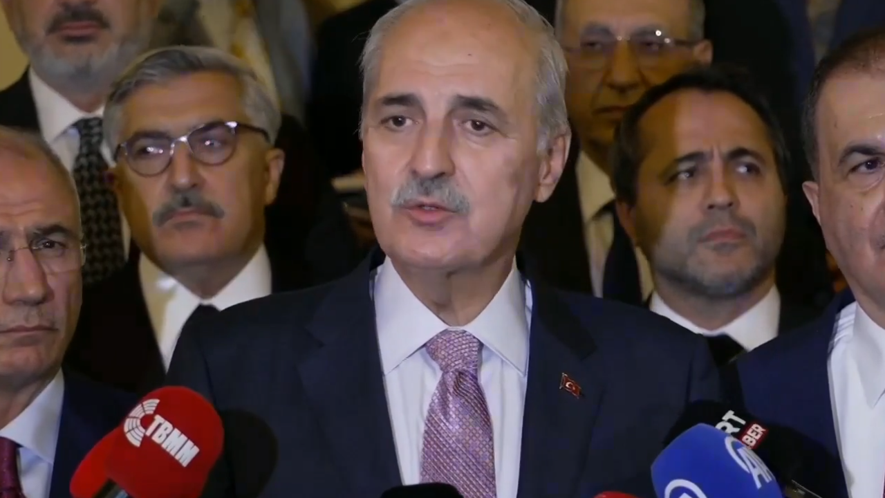 Numan Kurtulmuş'tan "çerçeve yasa" değerlendirmesi: 'Terörsüz Türkiye'nin kapısı açıldı'