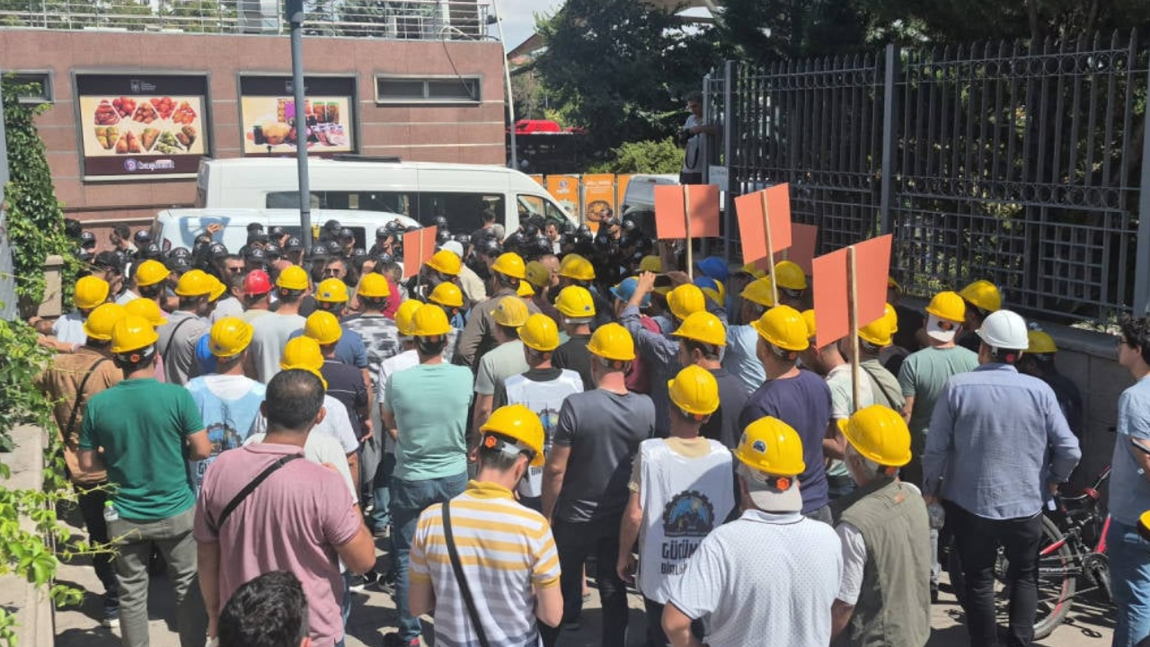Hakkını arayan madenciler AK Parti mitingine gidiyor! Seslerini Erdoğan'a duyuracaklar