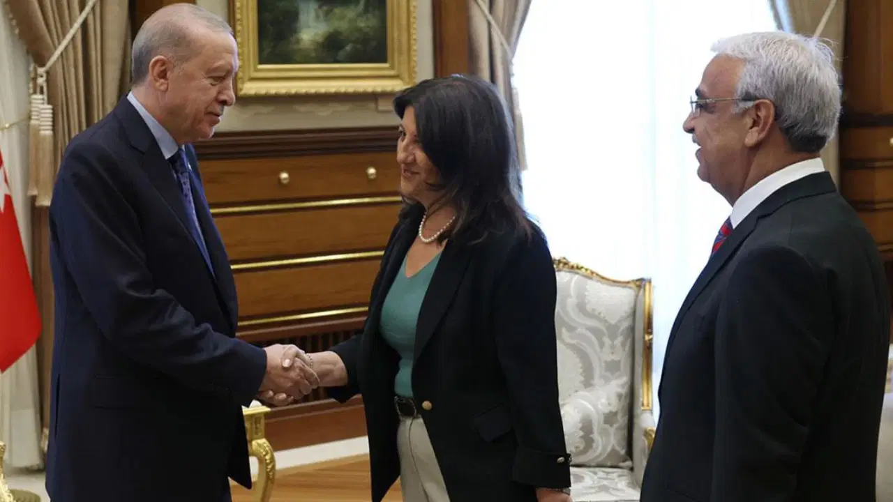Erdoğan DEM Parti heyeti ile görüştü