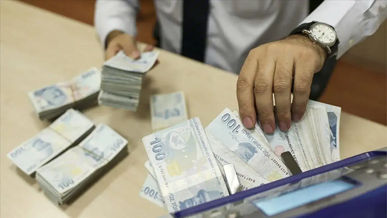 Dünyaca ünlü dev bankada milyon dolarlık tasfiye