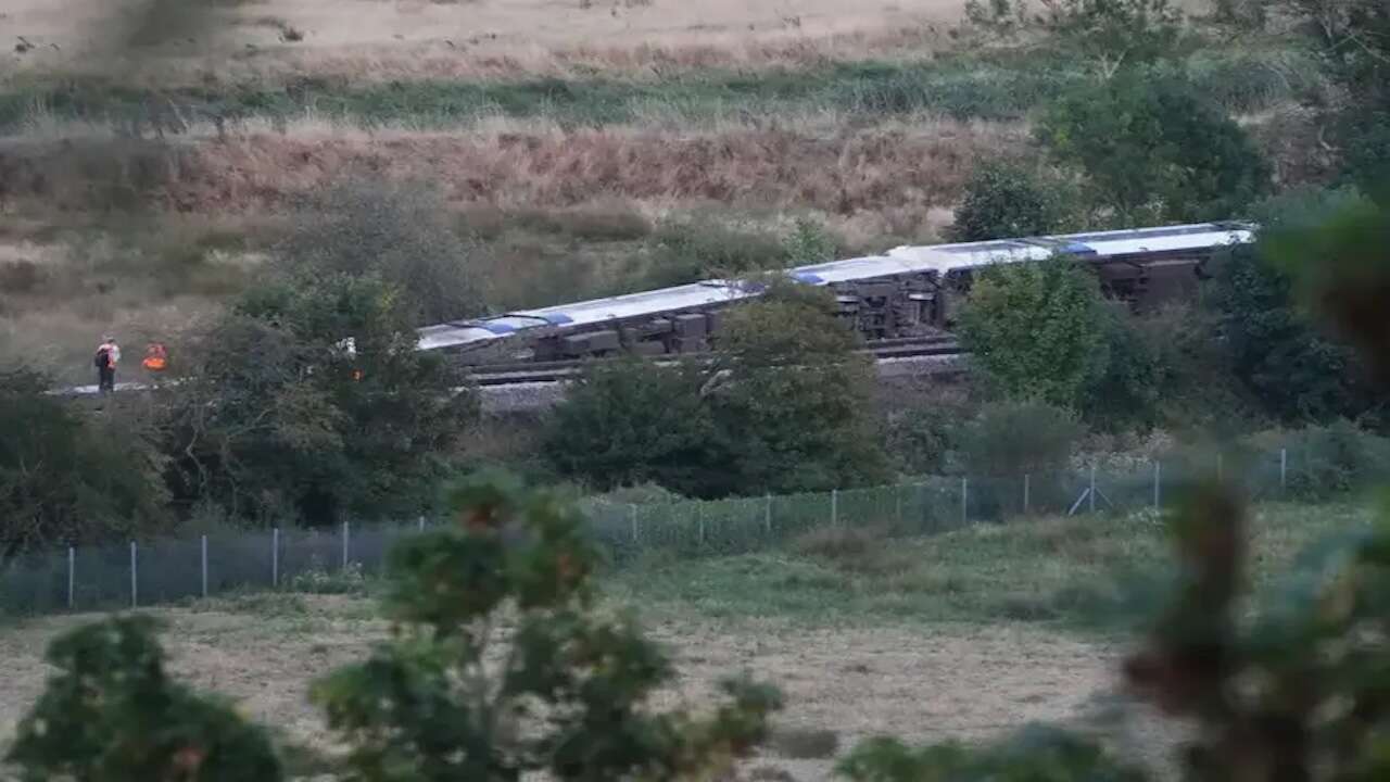İngiltere tren kazası: 11 kişi yaralı