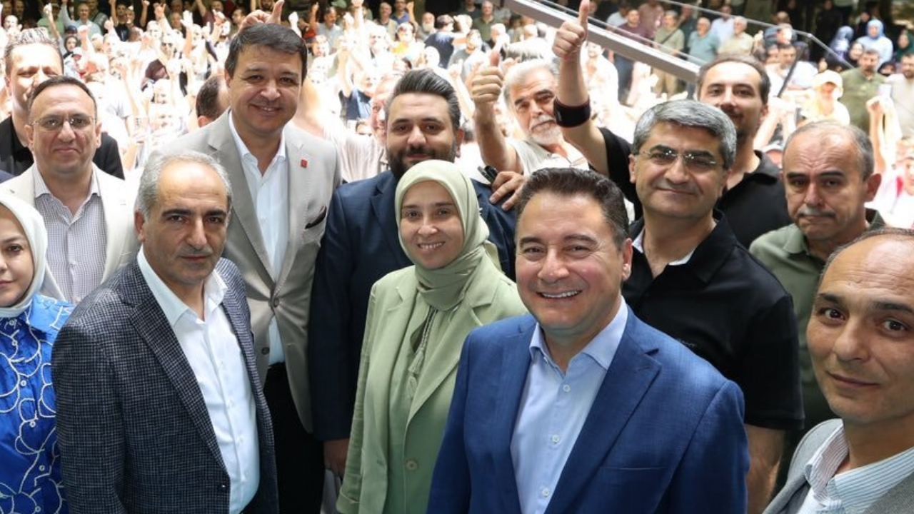 Ali Babacan ile Mahmut Arıkan, Saadet Pikniği'ne katıldı