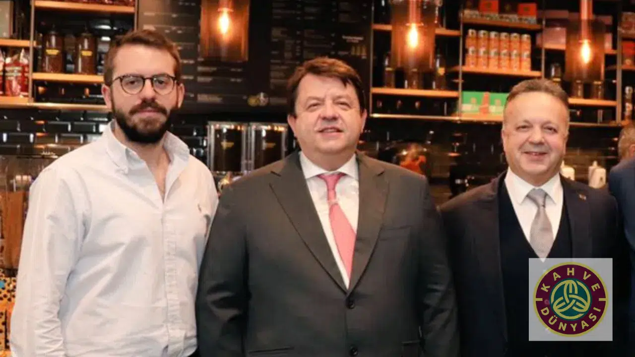 Kahve Dünyası ve Altınmarka'nın kurucusu Birol Altınkılıç yaşamını yitirdi