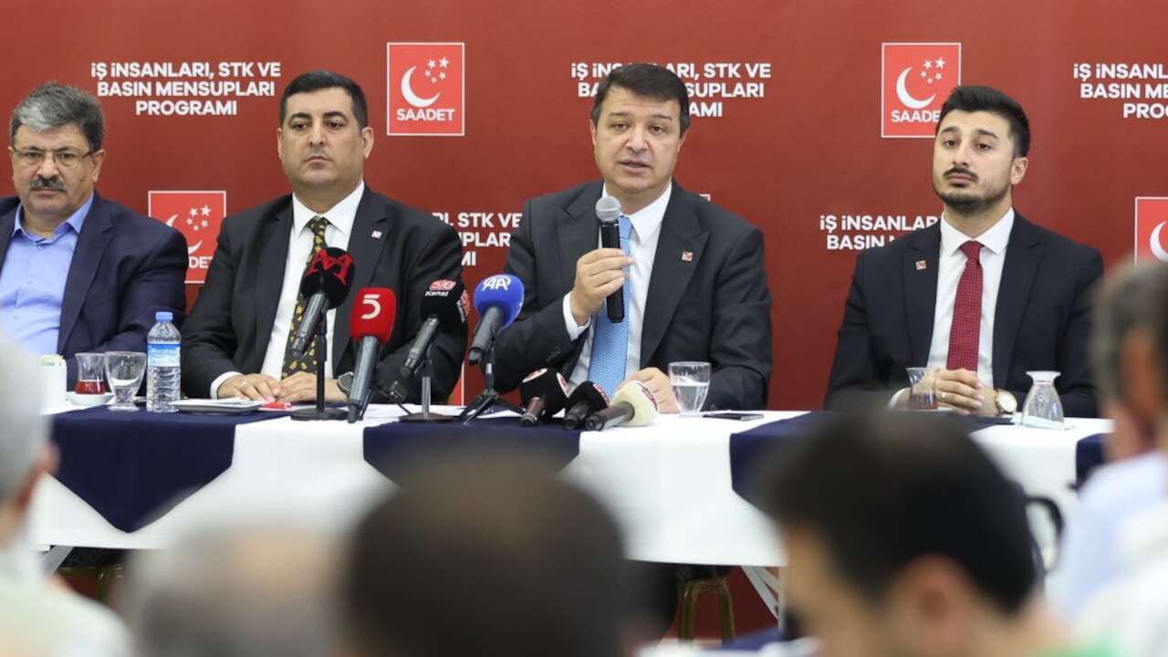 Mahmut Arıkan: Siyasette bazı simsarlar var