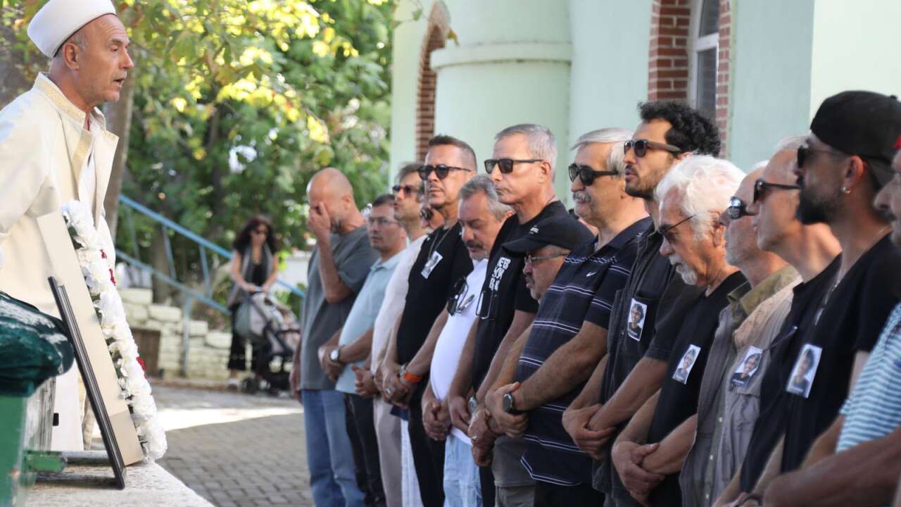 Eftal Gülbudak son yolculuğuna Balıkesir’de uğurlandı