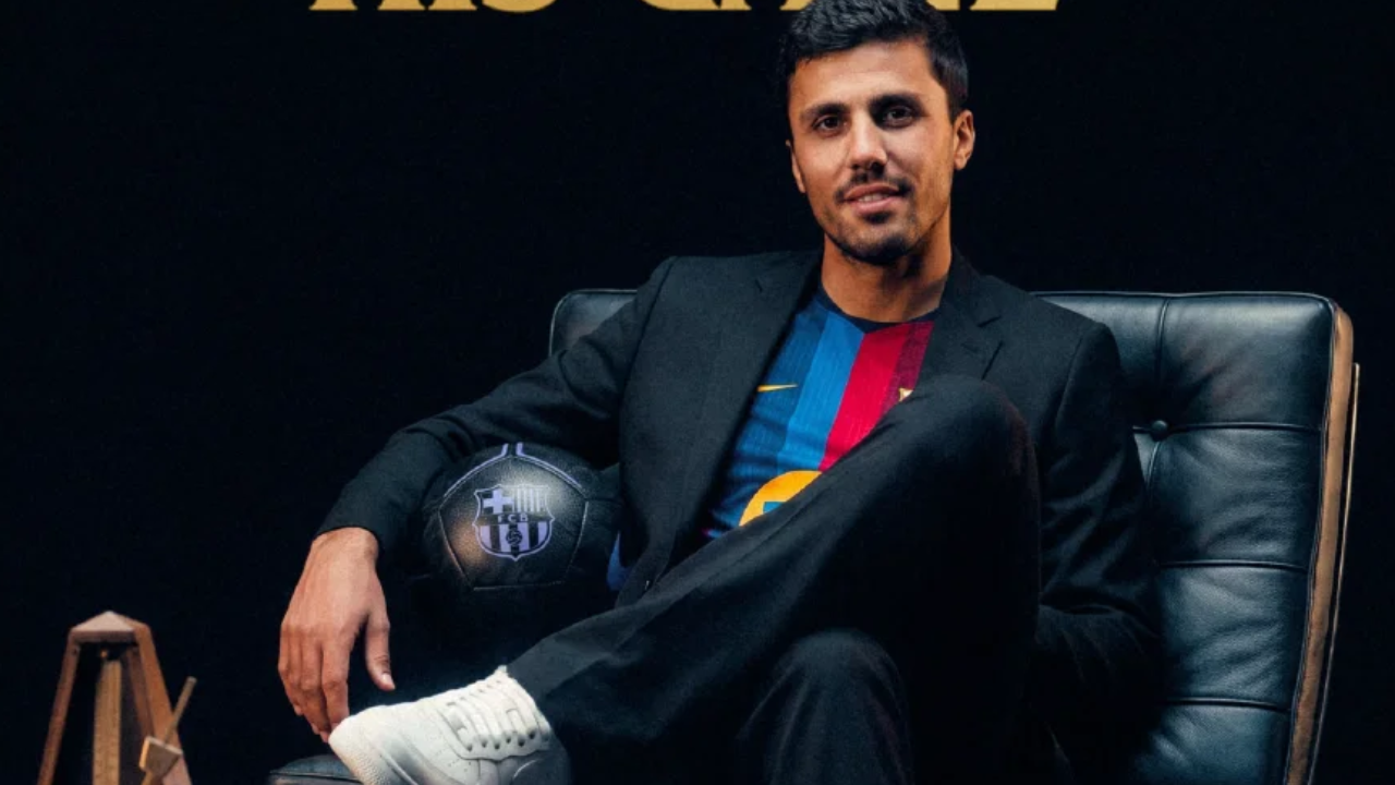 Real Madrid'e transfer çalımı: Barcelona Rodri'yi resmen açıkladı