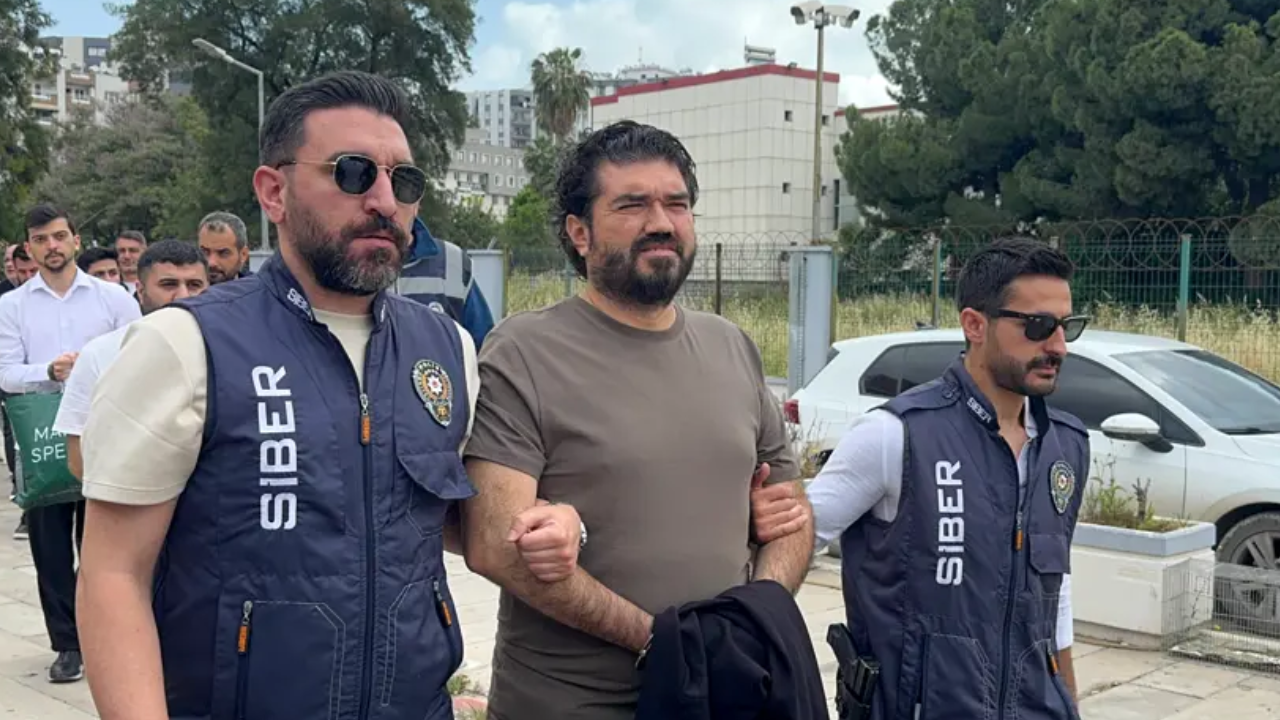 Rasim Ozan Kütahyalı tahliye edildi