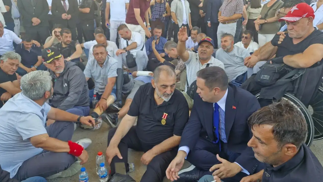 Kılıçdaroğlu gaziler için randevu aldı: CHP ve İYİ partili vekiller arasında çerçeve yasa tartışması çıktı