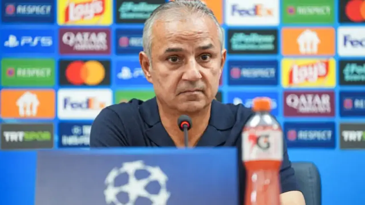 Fenerbahçe'de skandal: İsmail Kartal’ın ekibindeki 'profesör' doktora öğrencisi çıktı!