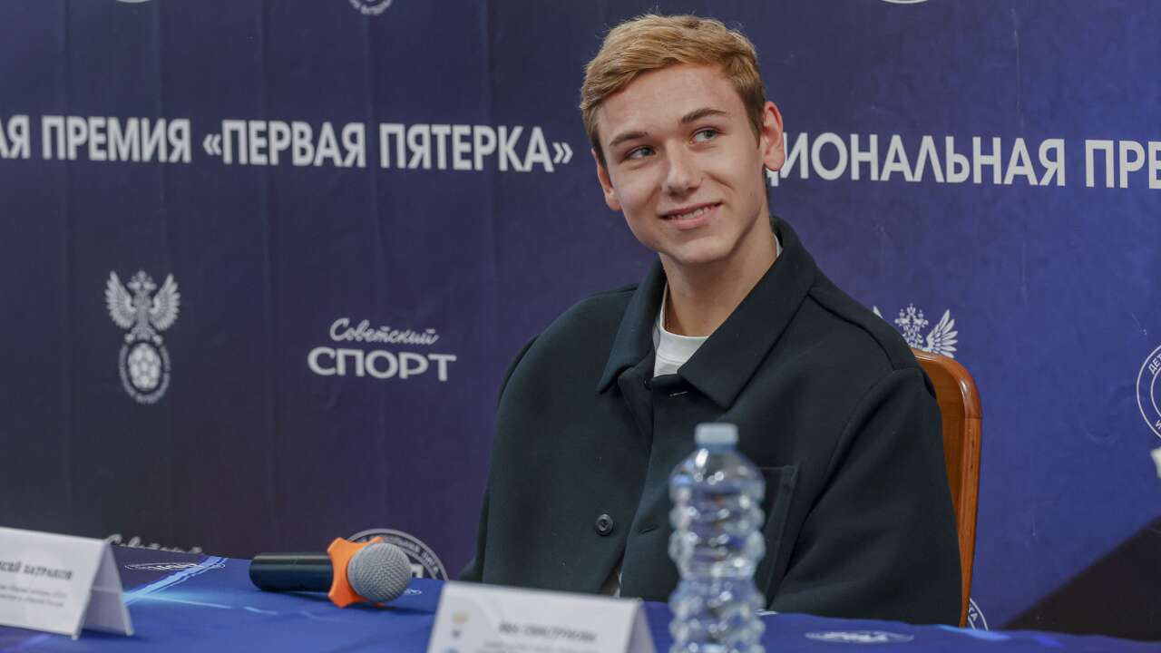 Galatasaray, Aleksei Batrakov'u KAP'a bildirdi