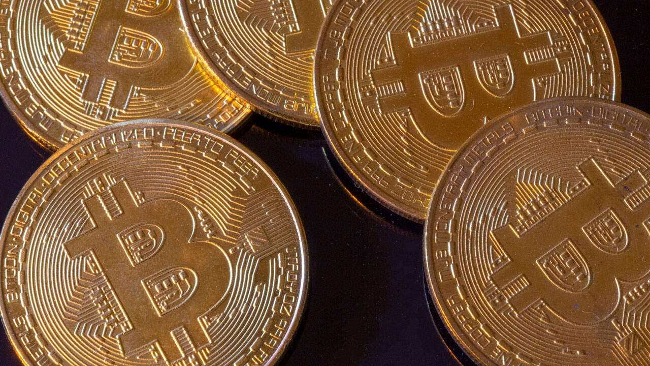 Bitcoin mayıs ayından bu yana ilk kez 77 bin doların üzerine çıktı