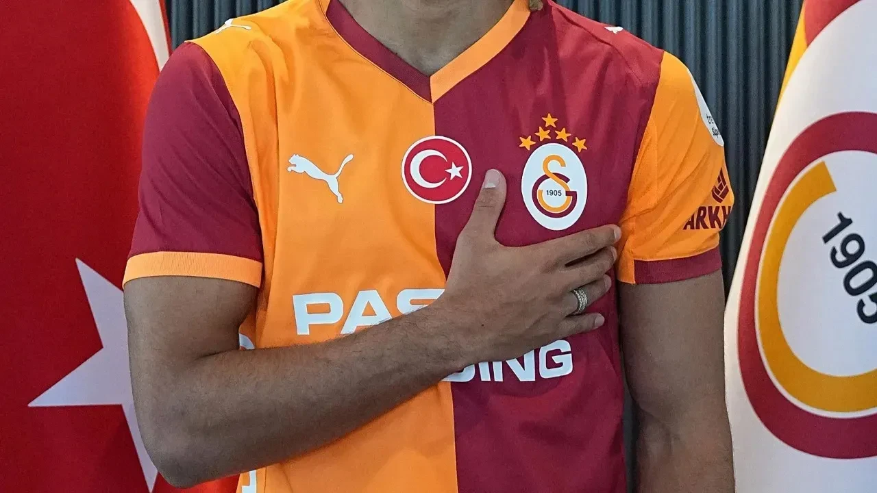 Galatasaray'da ayrılık resmileşti: Genç futbolcu, Fransa'ya kiralandı