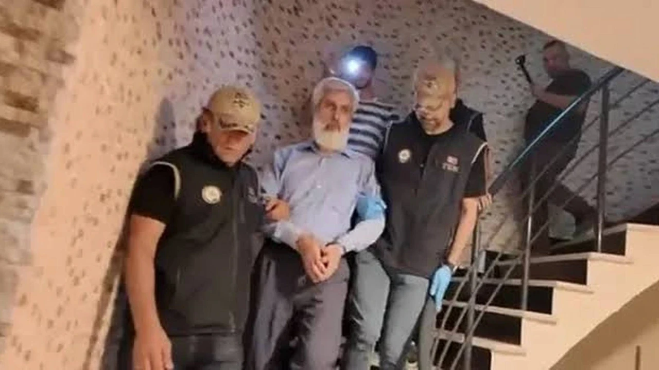 Alparslan Kuytul soruşturmasında yeni gelişme: Kaçırılan hard disk ve bilgisayarlar ele geçirildi