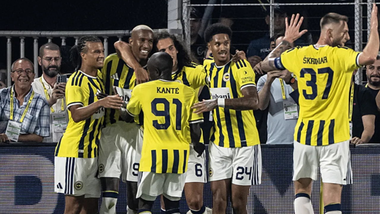 Fenerbahçe'de son dakika ayrılık gelişmesi: Yıldız oyuncu İtalya yolcusu
