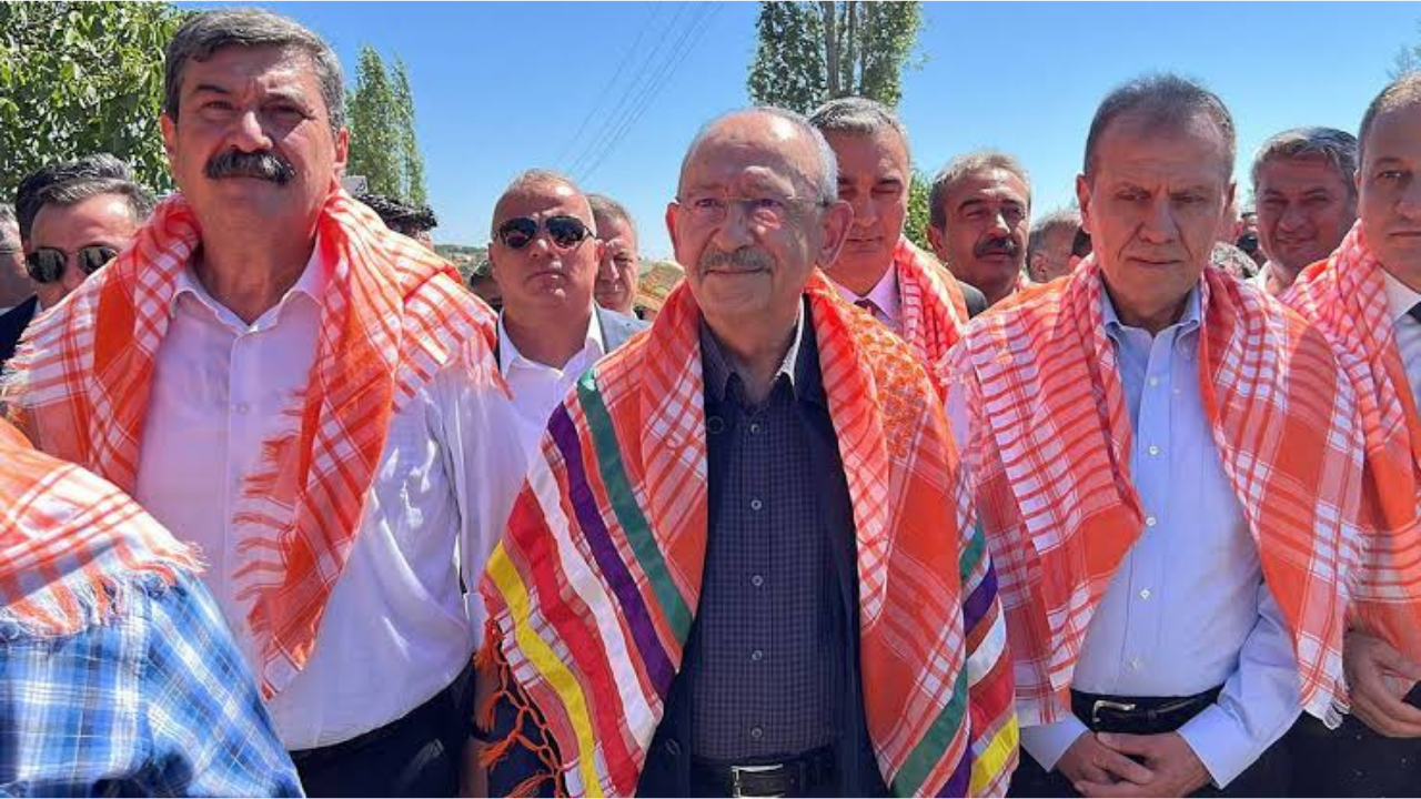 Vahap Seçer tarafını seçti: CHP'yi büyümek için mücadele edeceğiz