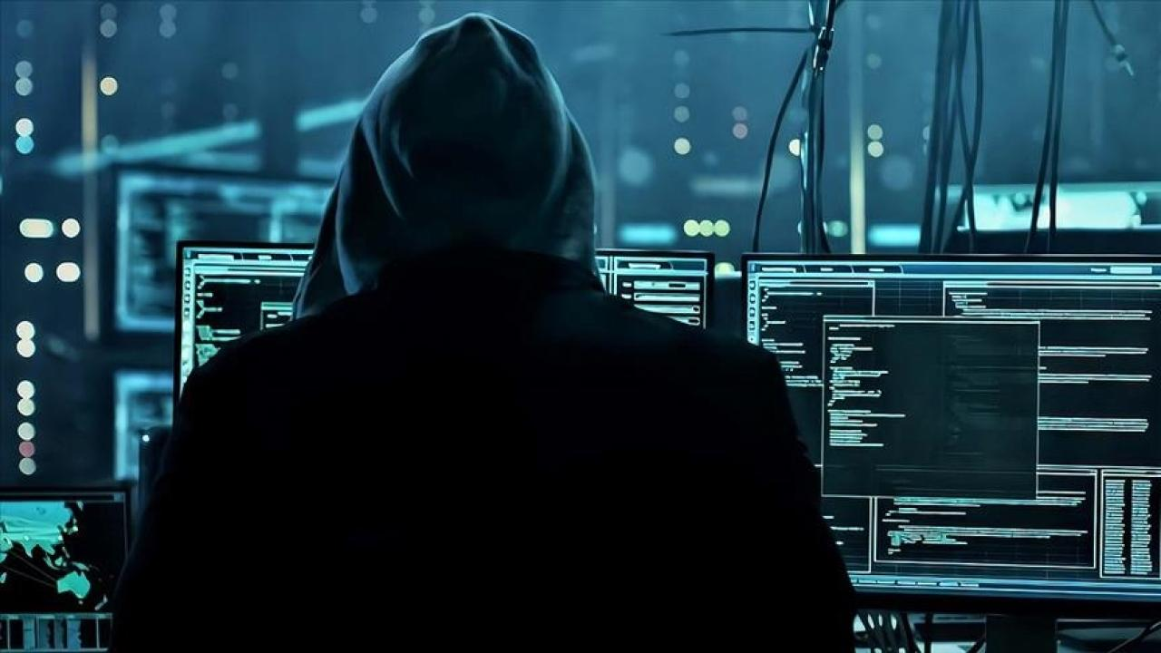 İranlı hackerlardan İngiltere'ye benzeri görülmemiş siber saldırı: Elektrik santrali devre dışı!