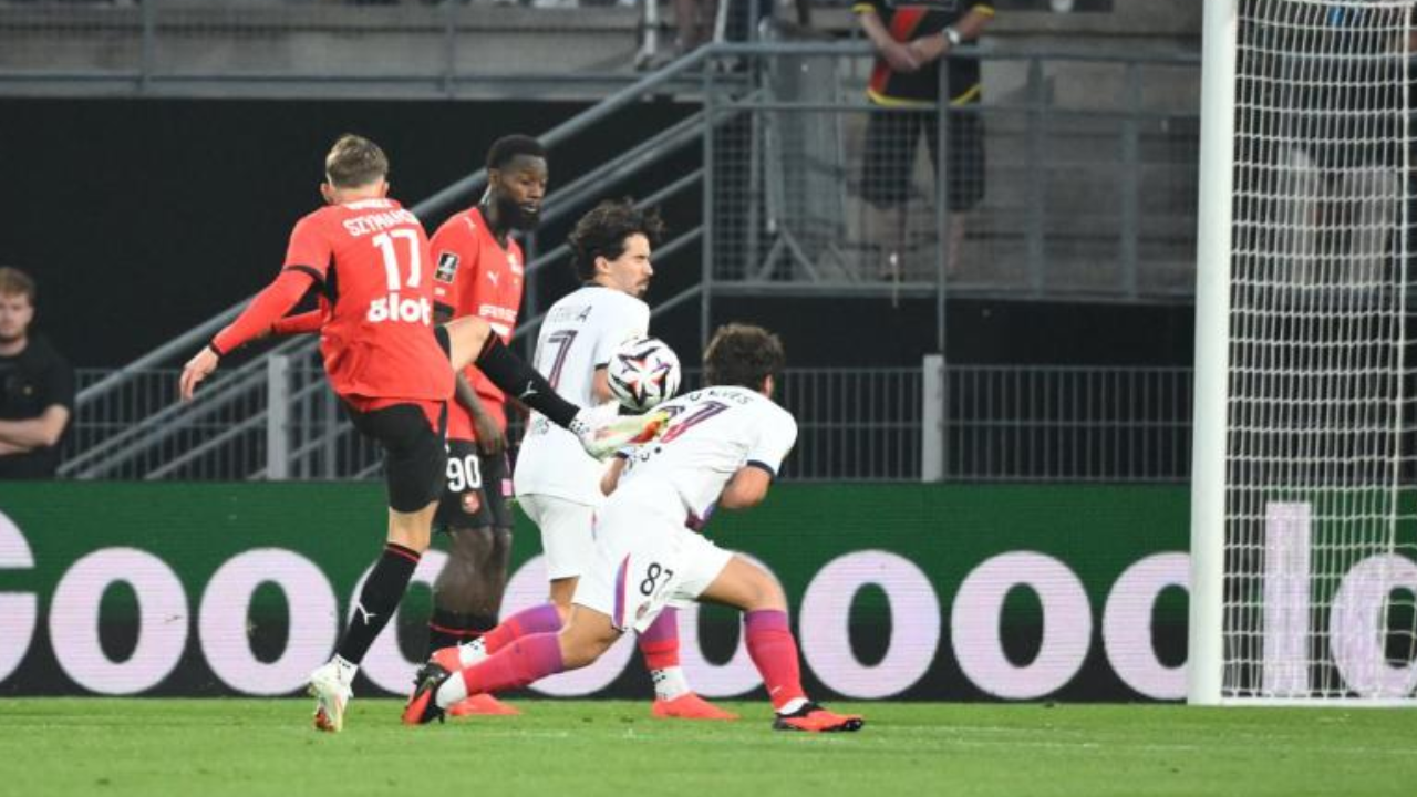 Fenerbahçe'nin gönderdiği yıldız, PSG'yi 30 metreden avladı!