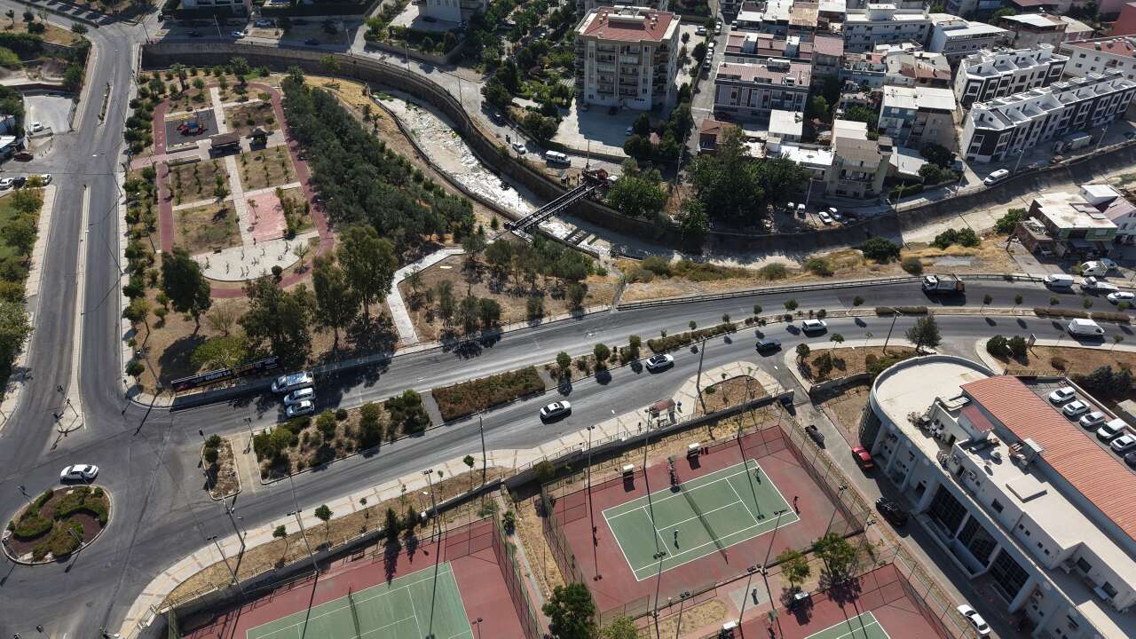 Karşıyaka’da 10 dakikalık yol 1 dakikaya düşecek
