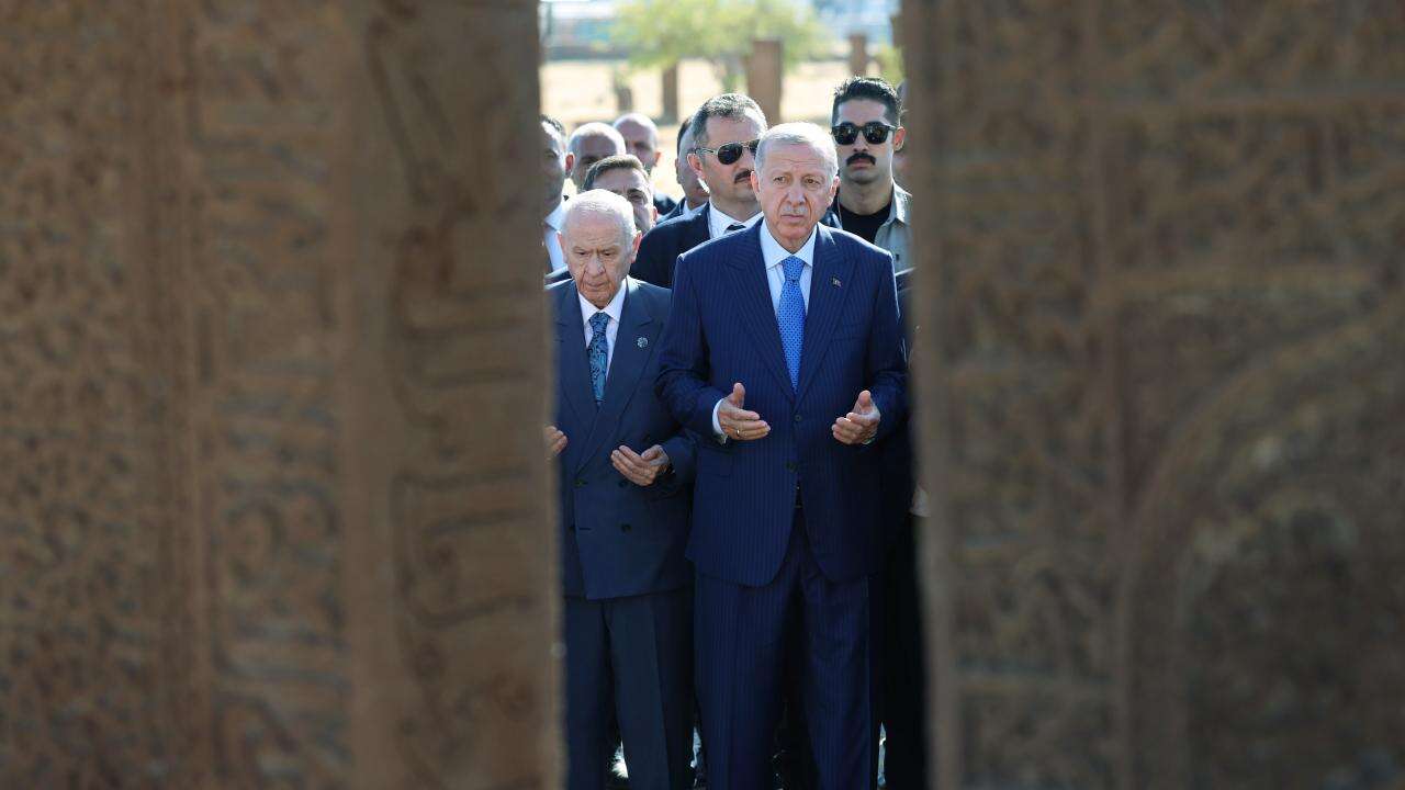 Kabine Ahlat'ta toplanacak: Erdoğan ve Bahçeli bir araya gelecek