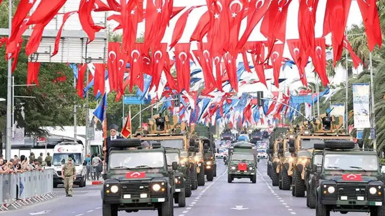 30 Ağustos Zafer Bayramı’nın 104’üncü yılında Türkiye meydanlarda