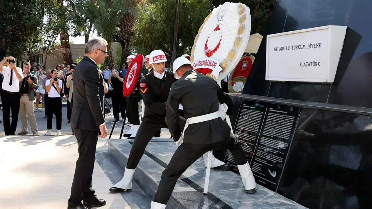 KKTC'de 30 Ağustos Zafer Bayramı kutlaması