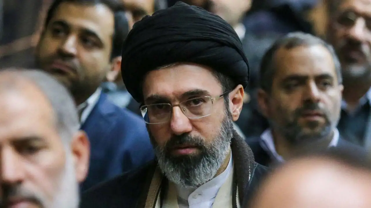 Hamaney'den Körfez ülkelerine: Gerçek düşmanınıza karşı koyun!