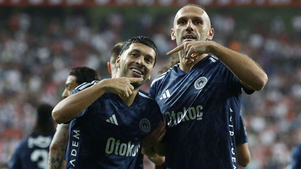 Fenerbahçe, Samsunspor deplasmanından 3 puanla dönüyor