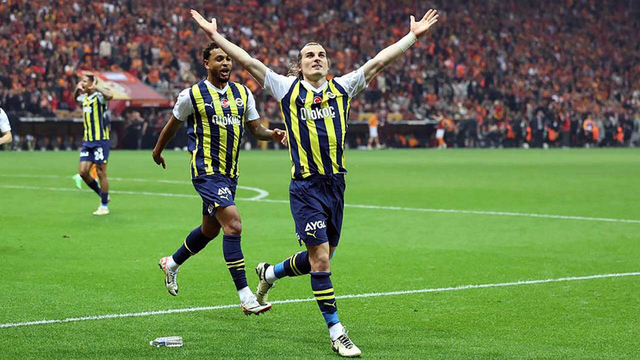 Çağlar Söyüncü Fenerbahçe'den ayrıldı, Süper Lig ekibine imzayı attı