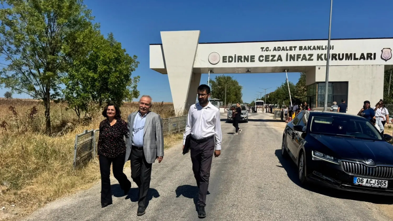 Beşikçi ve Önder'in mezarlarını ziyaret edecek: Selçuk Mızraklı 7 yıl sonra tahliye oldu