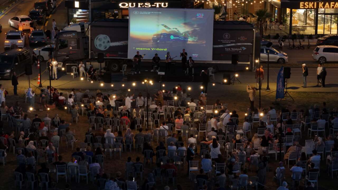 Gezen Sinema 81 ile ulaştı: 1,5 milyondan fazla çocuk beyaz perdeyle buluştu