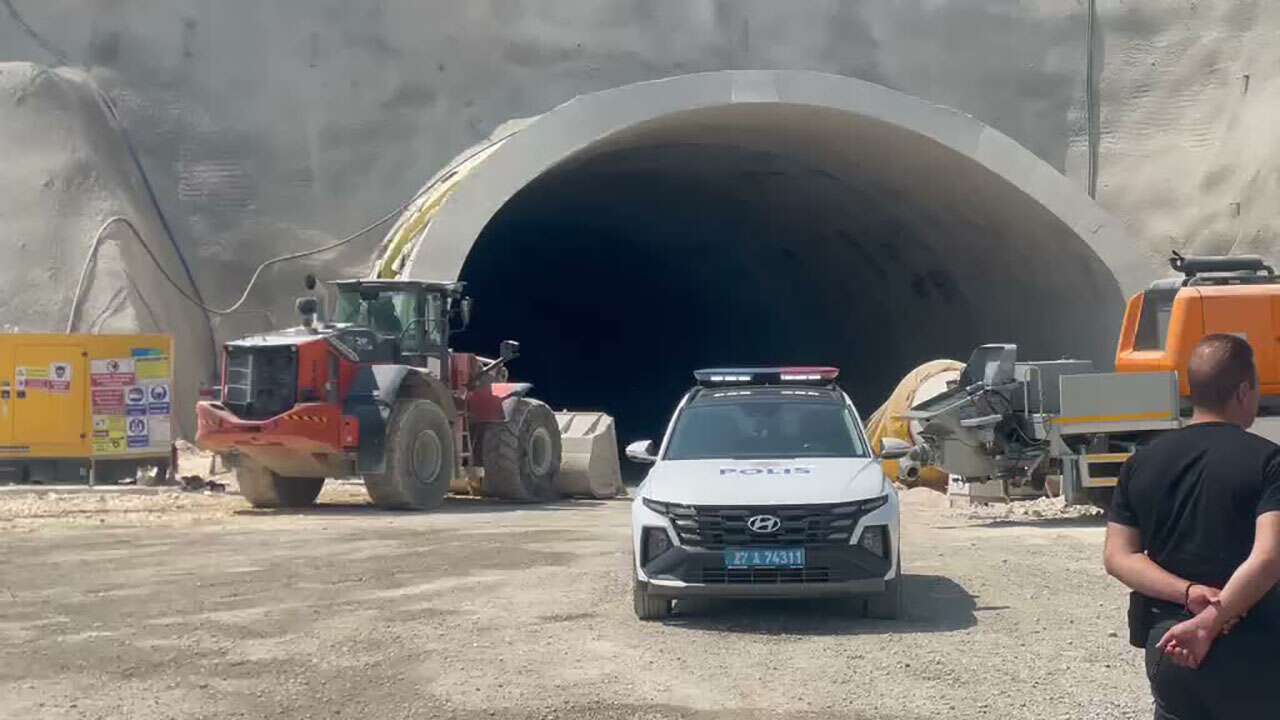 Tünel inşaatında kaza: 1 işçi öldü, 3 işçi yaralandı