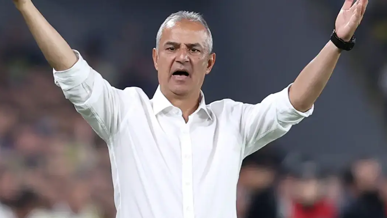 İsmail Kartal’a şişe atan taraftar yakalandı: Seyirden men edildi!